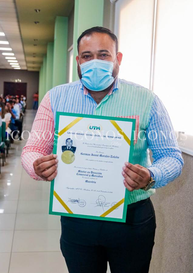 Graduacion 2022 Universidad Tecnologica de Honduras UTH campus San Pedro Sula Tercera Parte