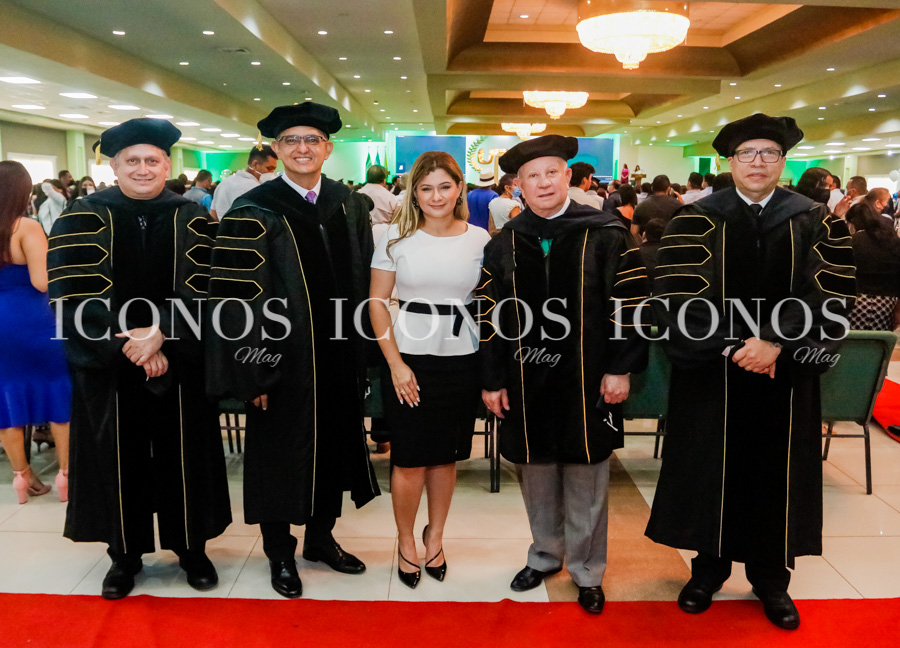 Graduacion 2022 Universidad Tecnologica de Honduras UTH campus San Pedro Sula Tercera Parte