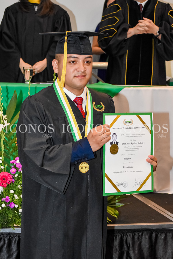 Graduación Universidad Tecnológica de Honduras 2022 primer parte