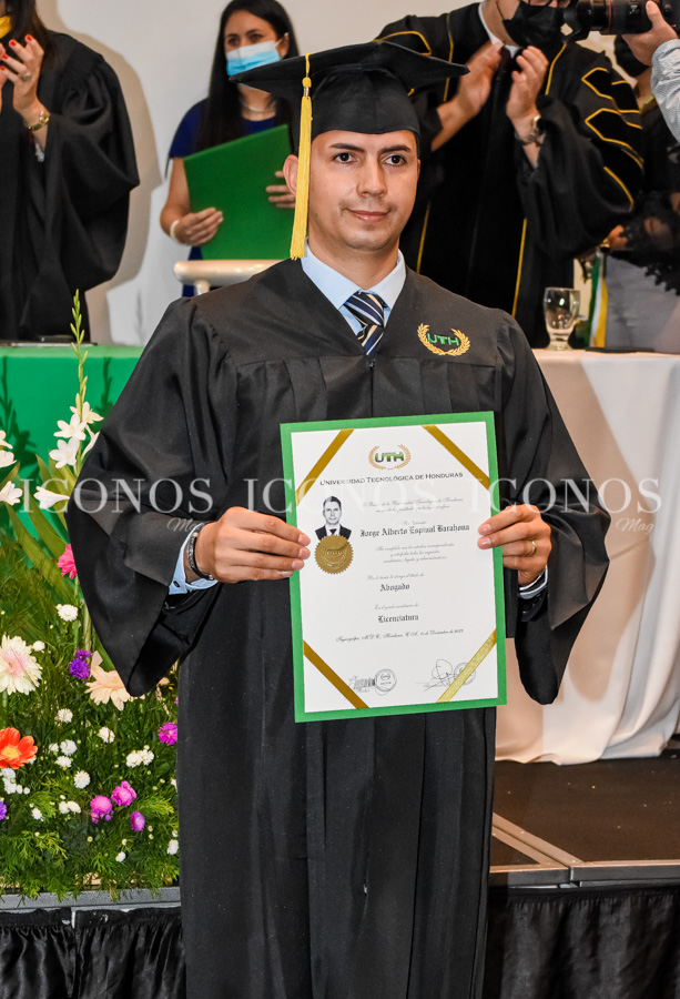 Graduación UTH 2022 campus Tegucigalpa