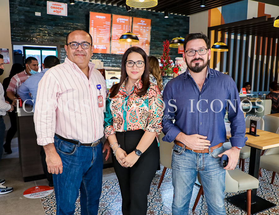 Inauguración Papa Johns pizza Megaplaza Palenque San Pedro Sula