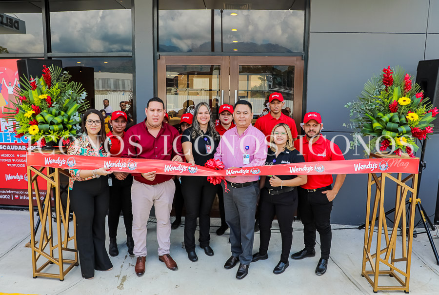 Inauguración restaurante Wendy's Megaplaza Palenque San Pedro Sula