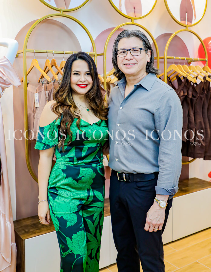 Inauguración tienda MariaE by Mega Mall