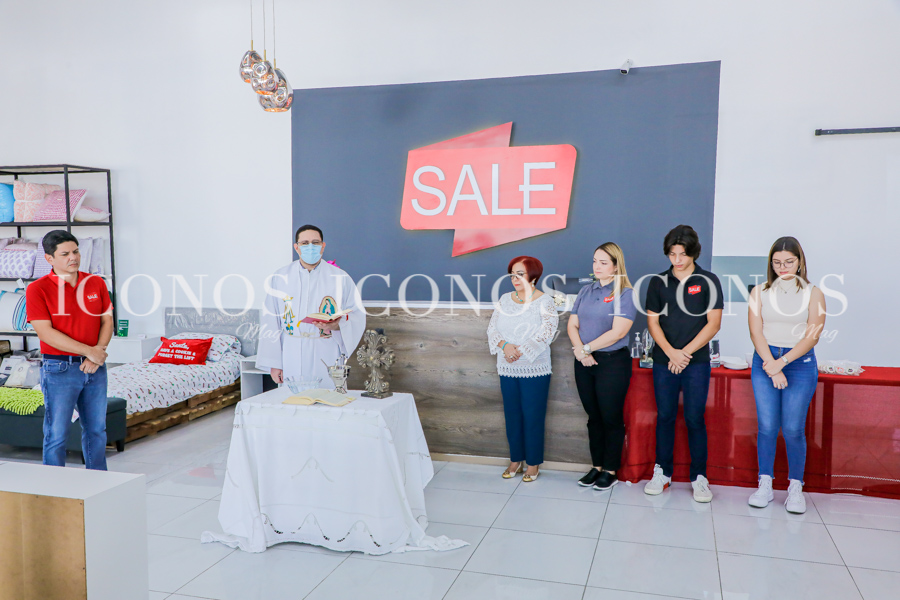 Inauguración tienda de muebles Sale San Pedro Sula
