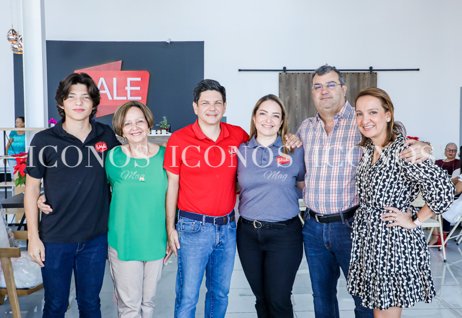 Tienda de muebles Sale San Pedro Sula es inaugurada, Honduras