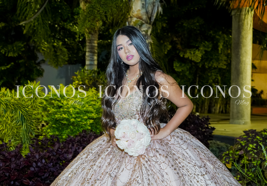 Quince años Fernanda Isabel Osorio Mencía