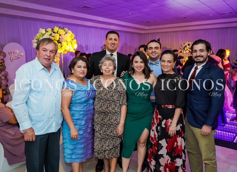 Quince años Fernanda Isabel Osorio Mencía