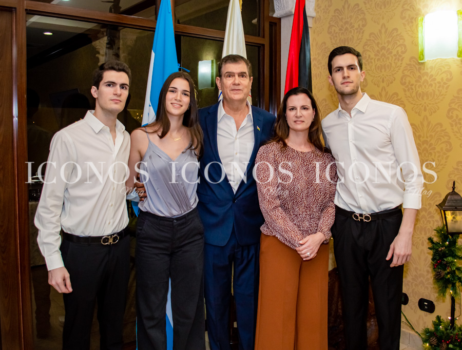 Reunion Cuerpo Consular Sampedrano noviembre 2022