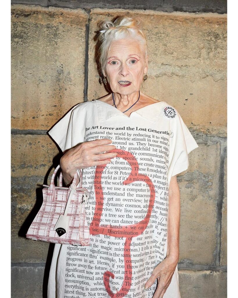 Fallece diseñadora Vivienne Westwood