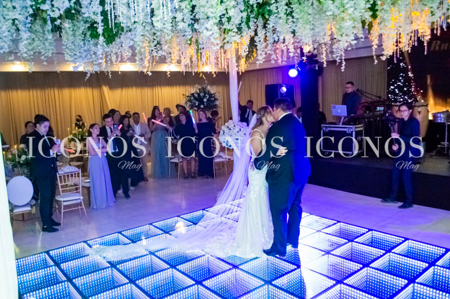 Boda Marilyn Alvarado y Rubén Alvarado