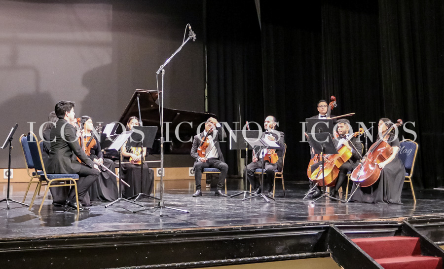 Concierto violinista Elena Mikhailova en Tegucigalpa