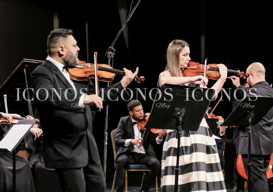 Concierto violinista Elena Mikhailova en Tegucigalpa