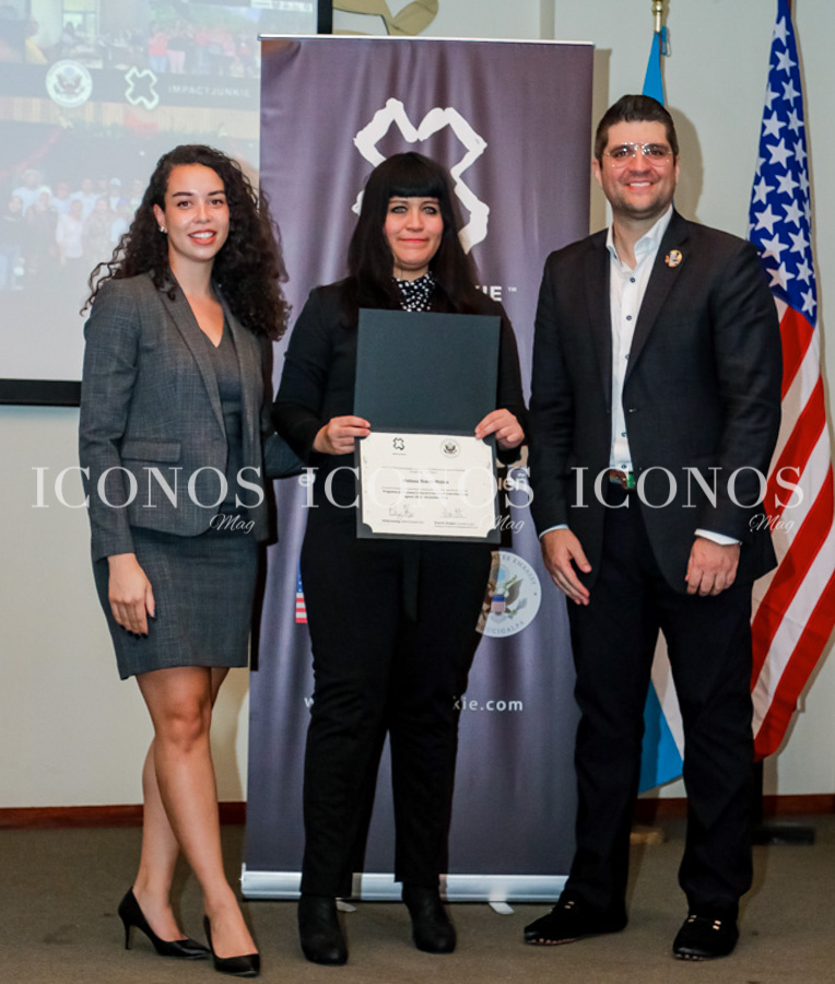 Conferencia Impact Junkie by Philip Harding en UTH Tegucigalpa