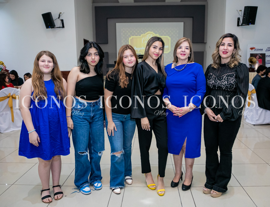 Desayuno de cumpleaños María Antonia Fernández de Suazo