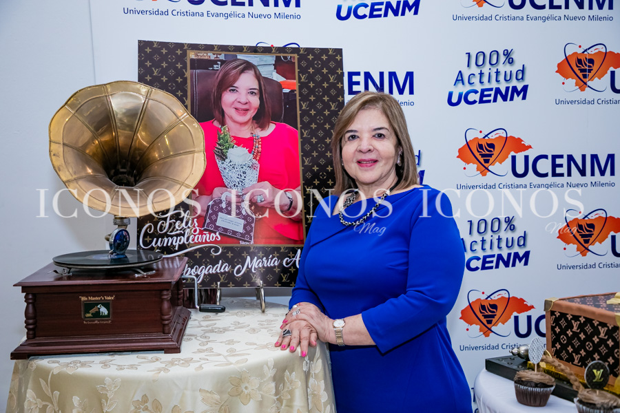 Desayuno de cumpleaños María Antonia Fernández de Suazo