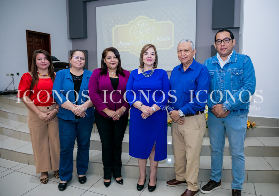 Desayuno de cumpleaños María Antonia Fernández de Suazo