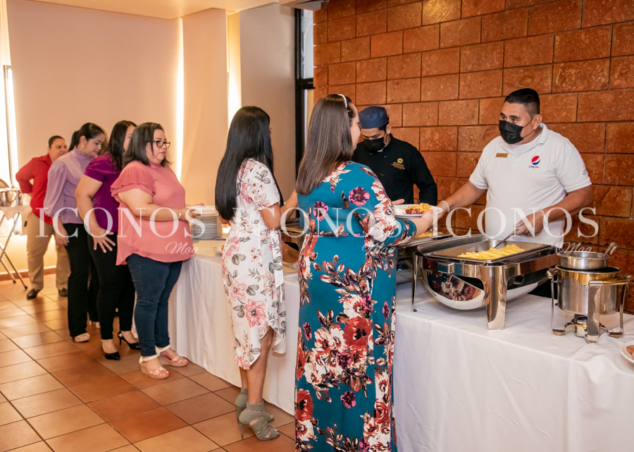 Desayuno Día de la Mujer 2023 by Inversiones Aliadas