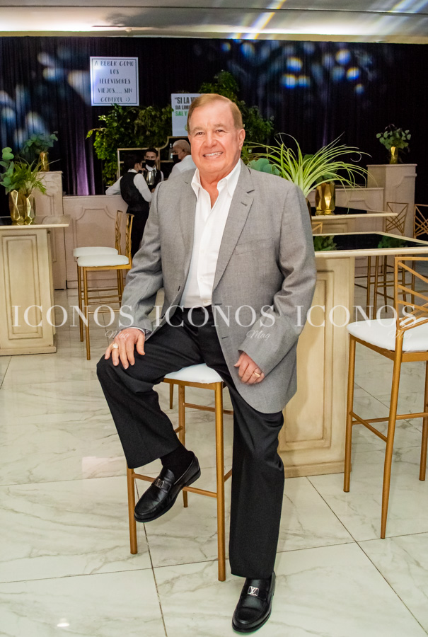 Fiesta de 74 años Afif Dieck Gabrie
