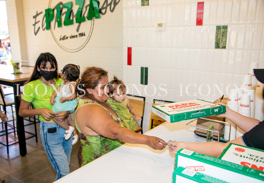 Inauguración Papa Johns El Progreso