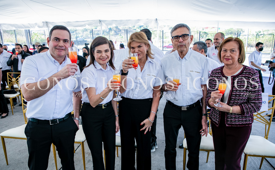 Presentación campaña 100 años Grupo Flores Honduras