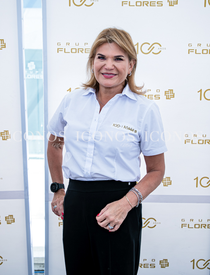 Aline Flores Bloomberg Línea 2023