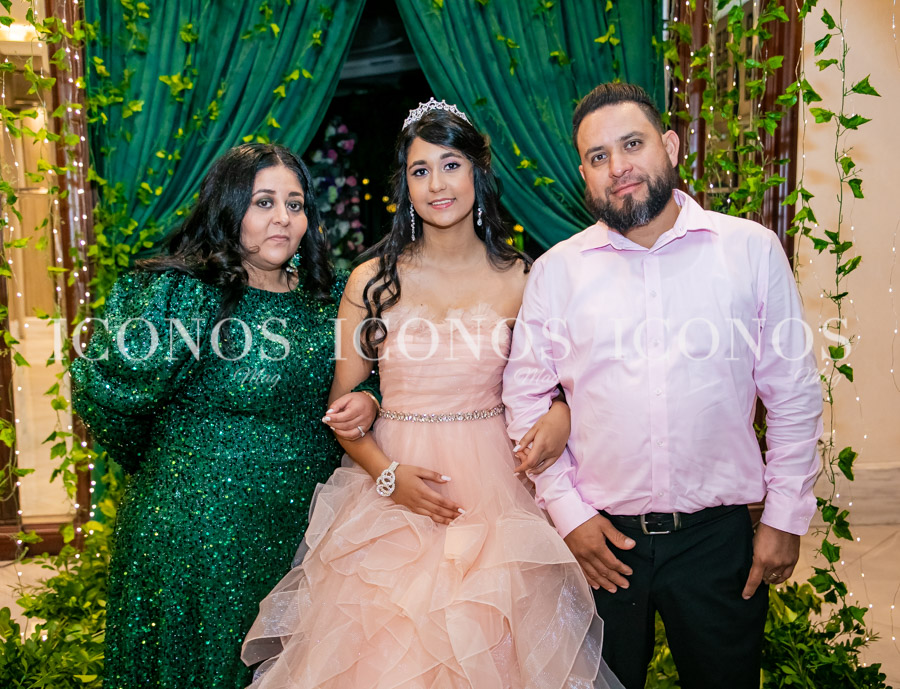 quince años Natalie Bermúdez Chahín