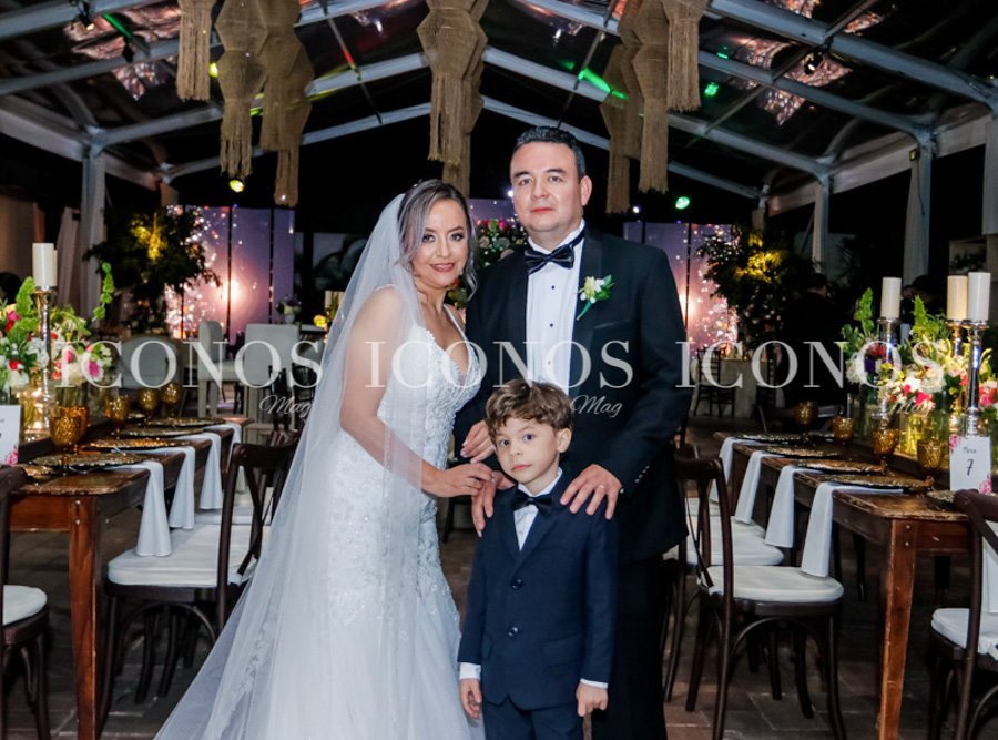 Claudia Díaz y Armando López