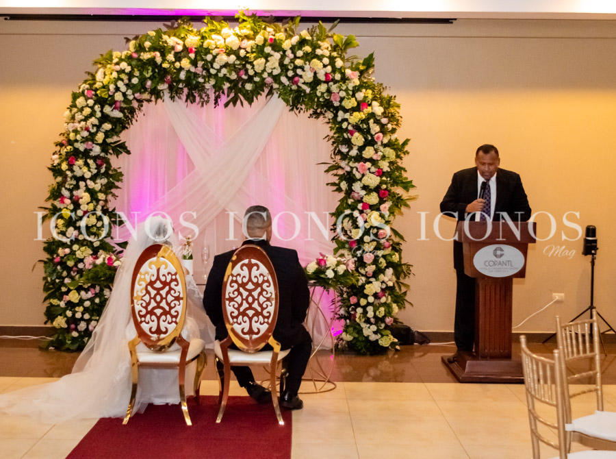 Boda Fernandina Zerón y Geovany Leiva