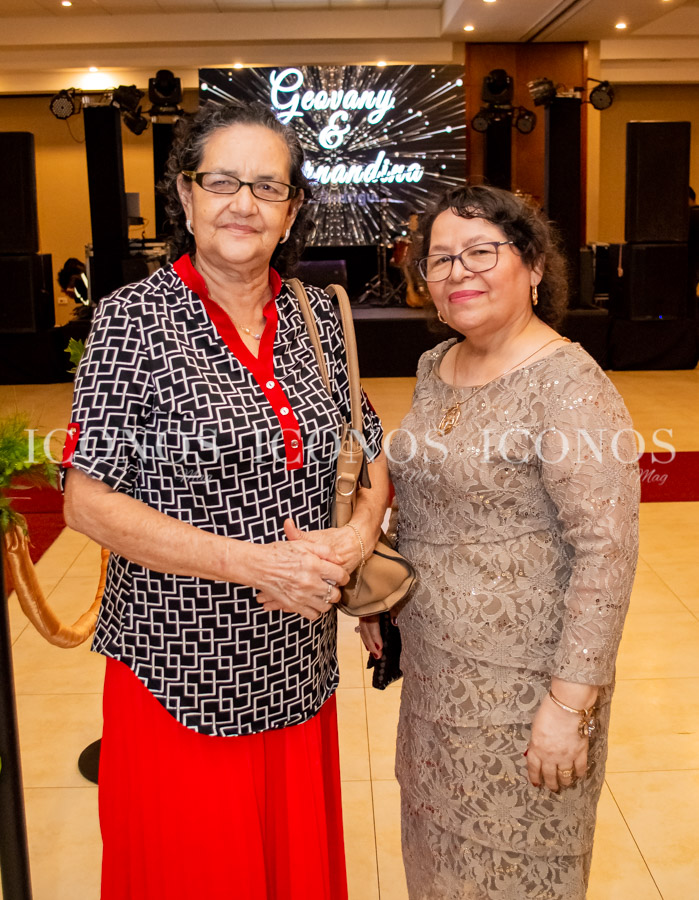 Boda Fernandina Zerón y Geovany Leiva