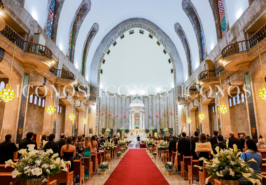 Ceremonia católica Marcela Cabeza y Roberto Larach Ciudad México Parte 2
