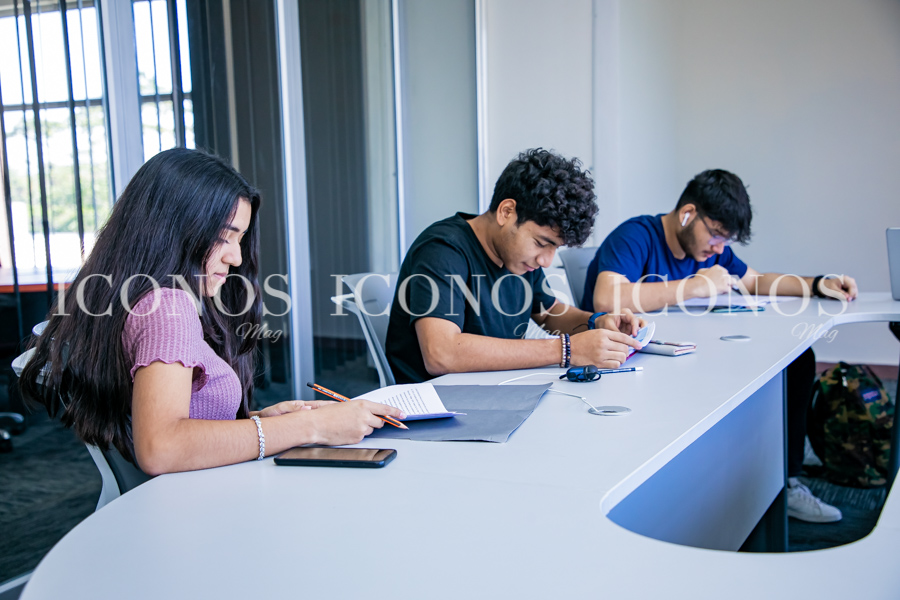 Comunicación y publicidad by Universidad de San Pedro Sula USAP