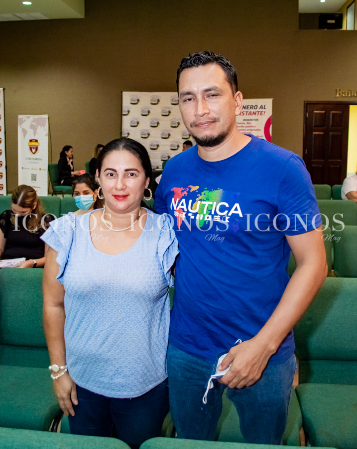 Conferencia Identidad sexual e ideología de género by UTH Florida