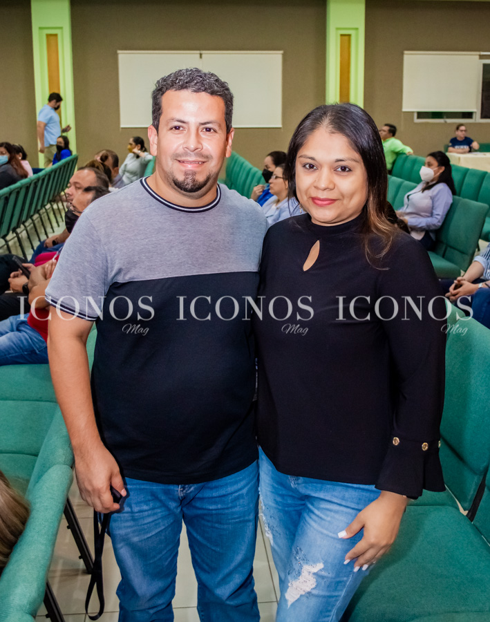 Conferencia Identidad sexual e ideología de género by UTH Florida