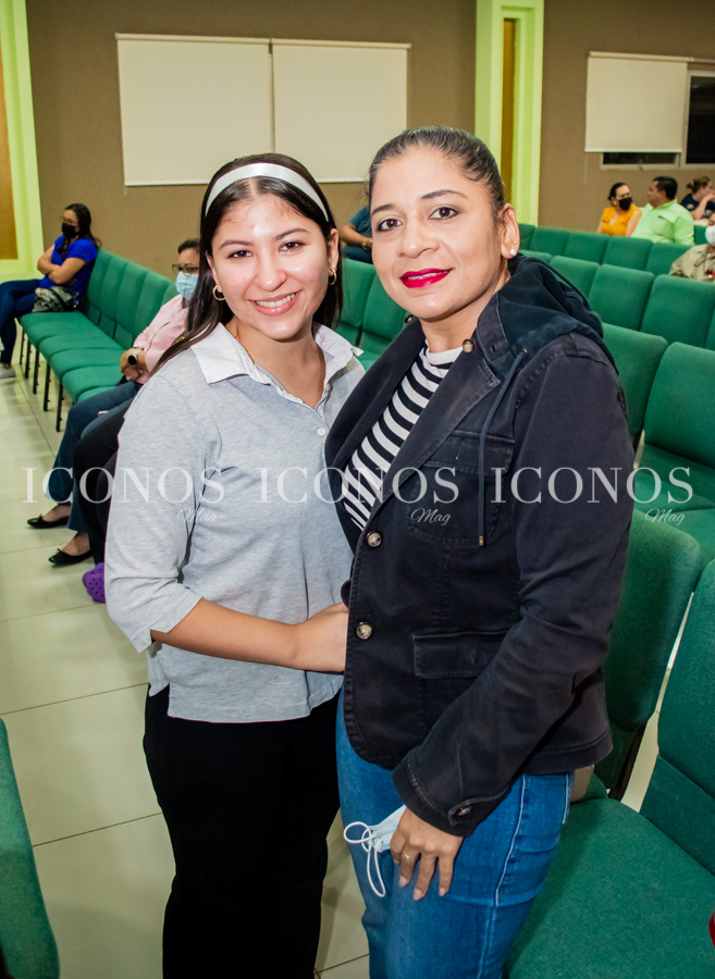 Conferencia Identidad sexual e ideología de género by UTH Florida