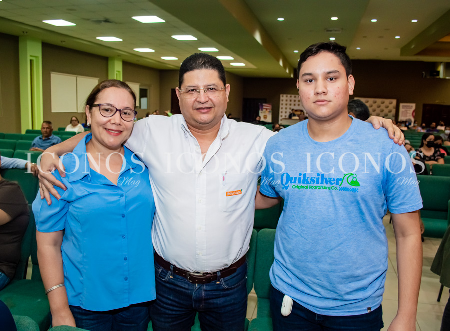 Conferencia Identidad sexual e ideología de género by UTH Florida