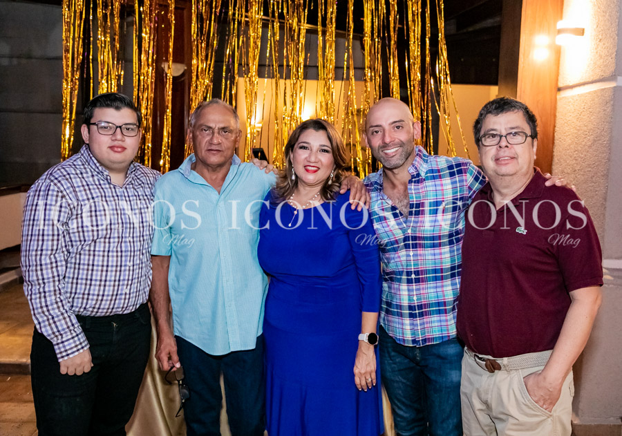 Cosman Camilo Mandujano Bejarano