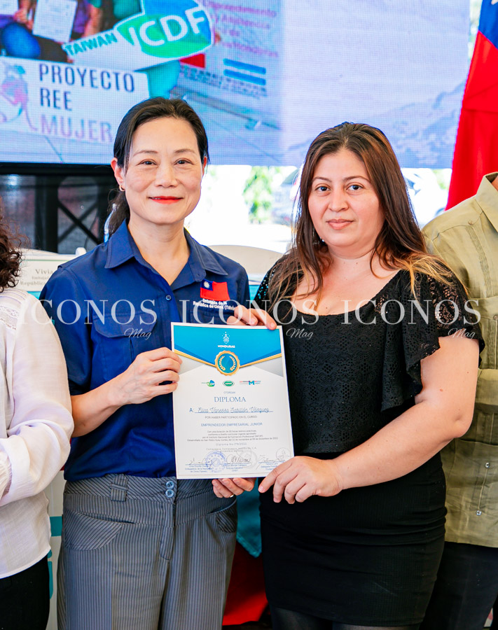 Entrega donativo Republica de Taiwan al Programa Ciudad Mujer