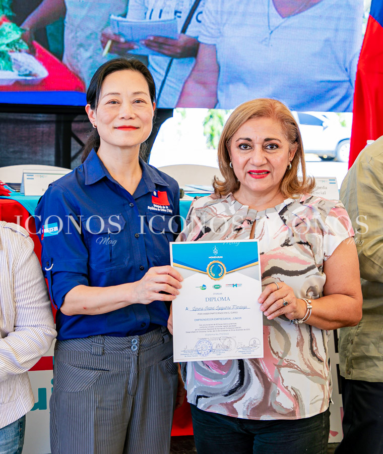 Entrega donativo Republica de Taiwan al Programa Ciudad Mujer