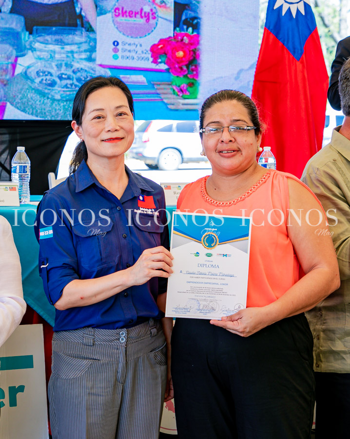 Entrega donativo Republica de Taiwan al Programa Ciudad Mujer