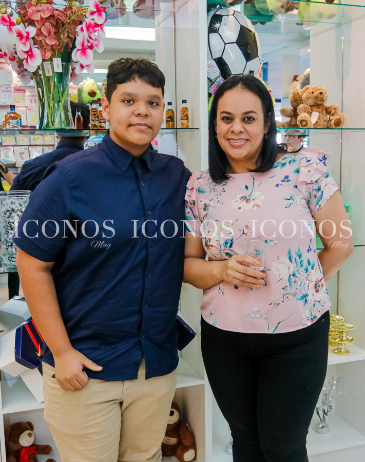 Inauguración Tiquis Mikis Tegucigalpa