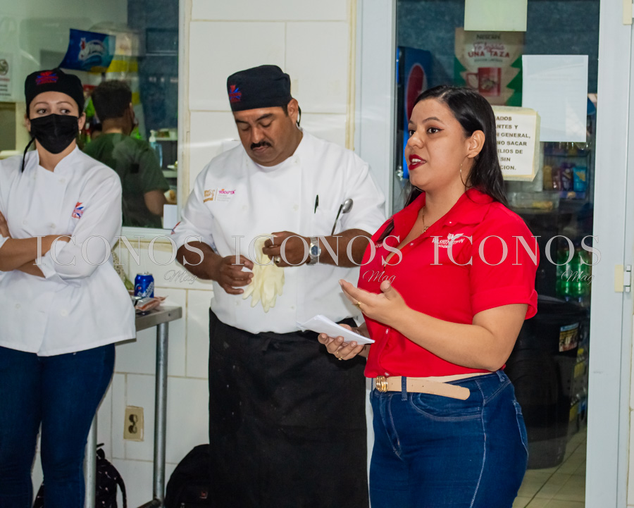 Kimberly Mejía encargada departamento de empleo Washington Academy