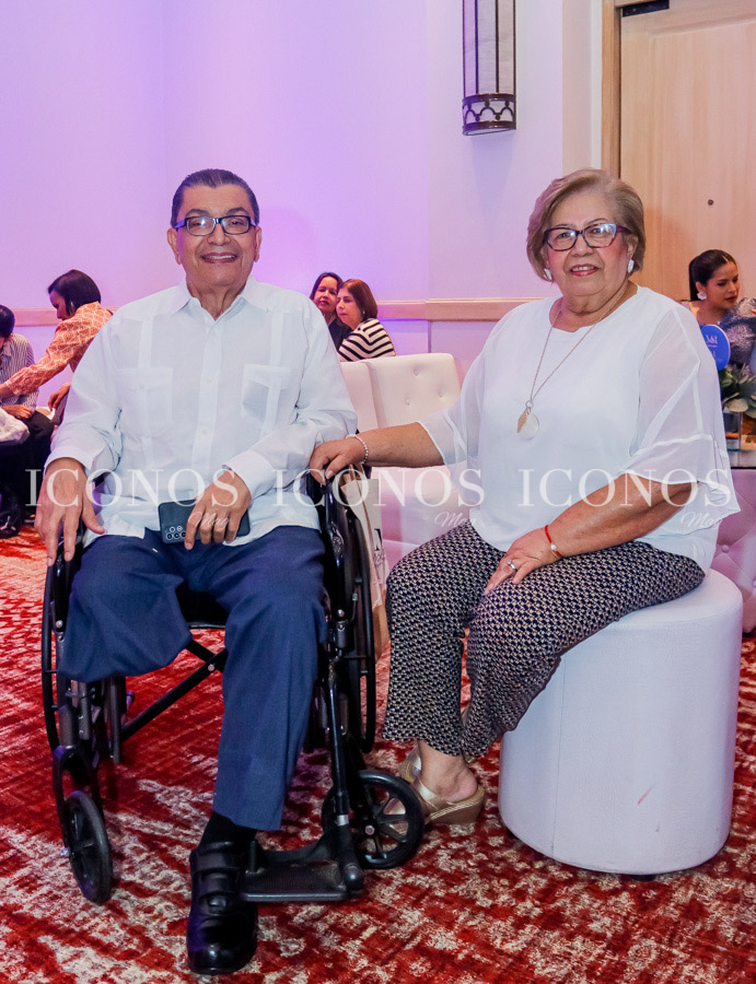 Lanzamiento equipo nuevo doctora Mónica Rizzo