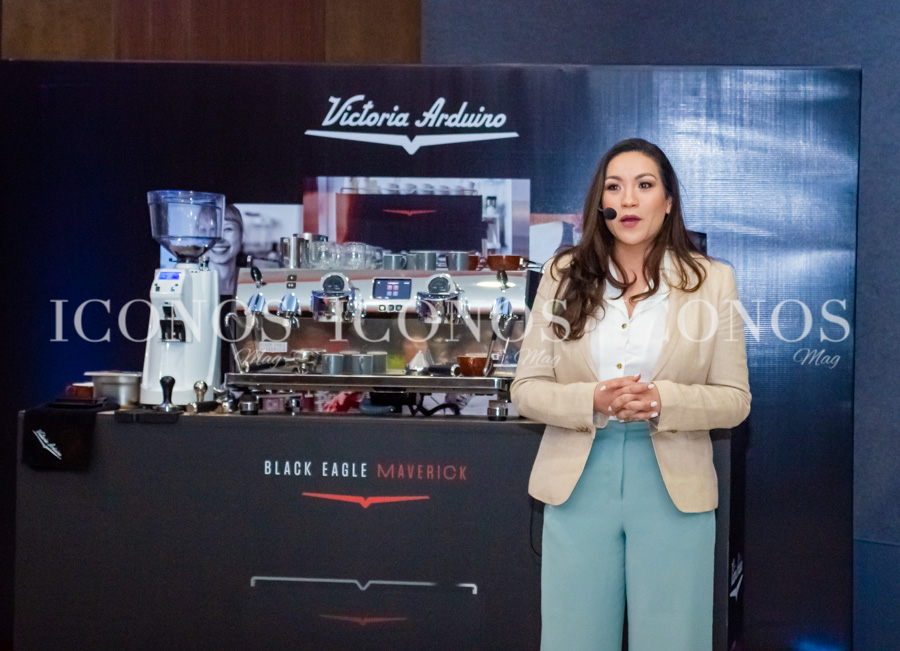 Lanzamiento Simonelli Espresso Coffee Machines Victoria Arduino