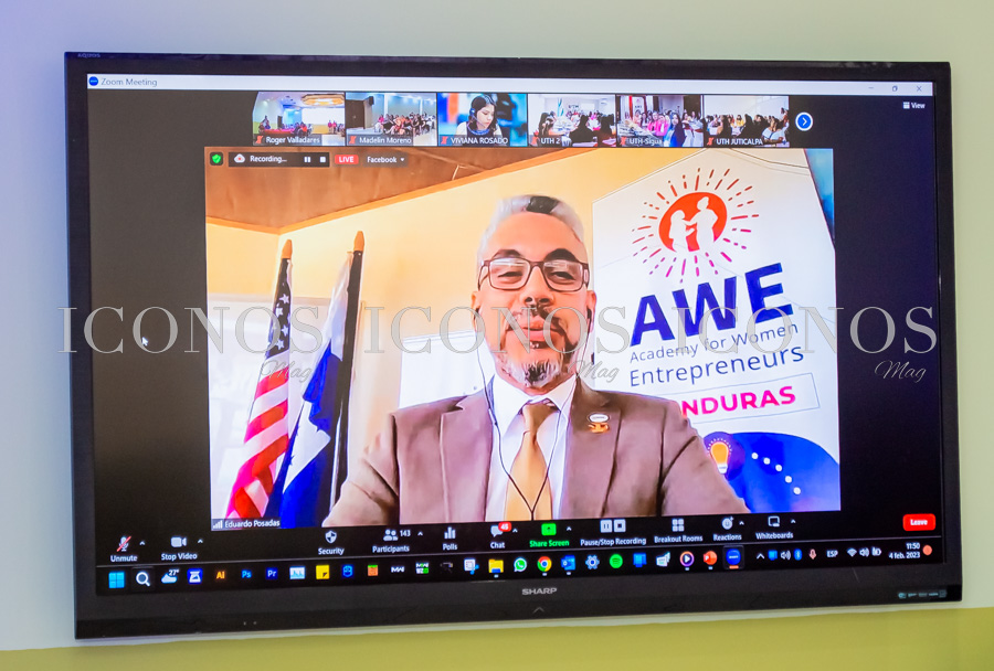 Primera Graduación 2023 AWE