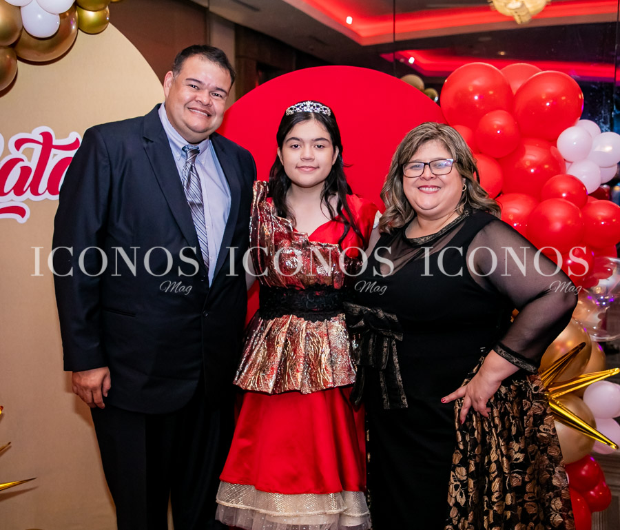 Quince años Natalia Gissela Miranda Lanza