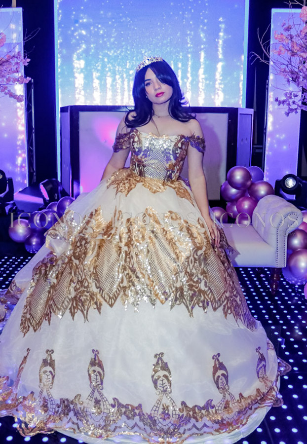 Quince años Valentina de los Ángeles Ponce Alarcón