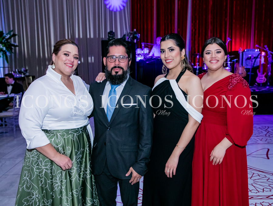 Boda Alexandra Orellana y Dennis Chiang