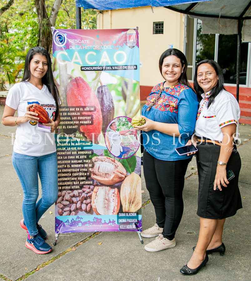 Campaña rescate de la historia del cacao carrera periodismo UNAH VS