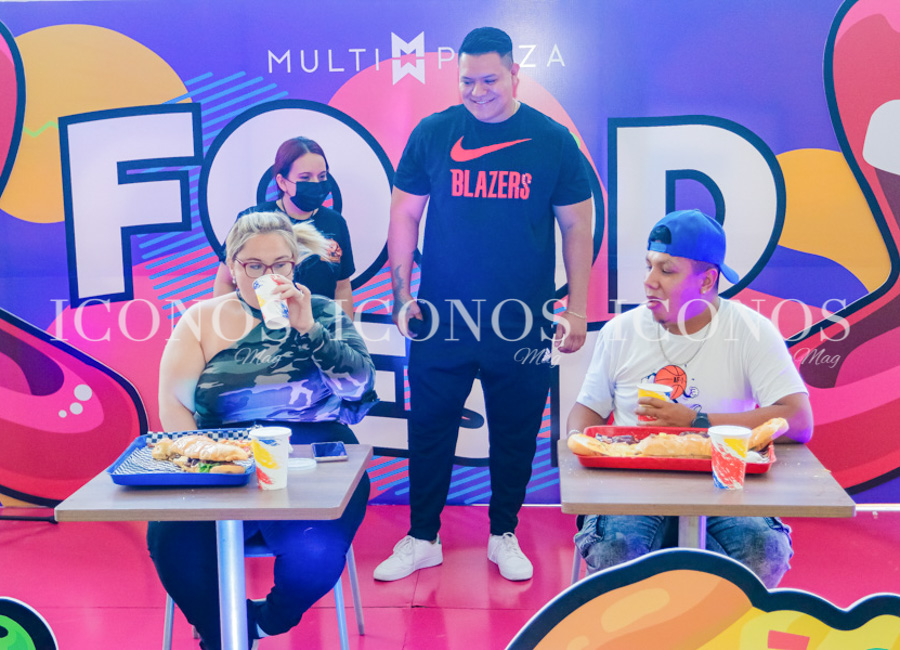 Concurso Chorichon by El Lechón Ardiente en Mall Multiplaza Tegucigalpa