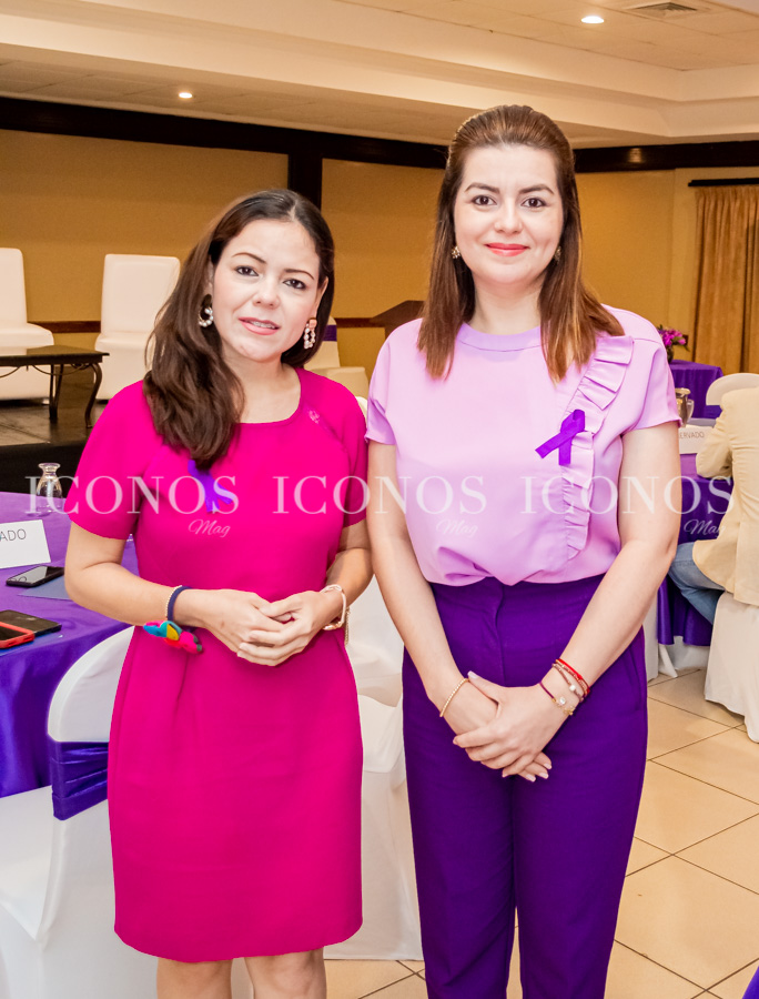 Panel La Prosperidad tiene rostro de mujer